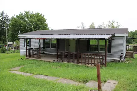 403 Park Dr, Blairsville, PA 15717