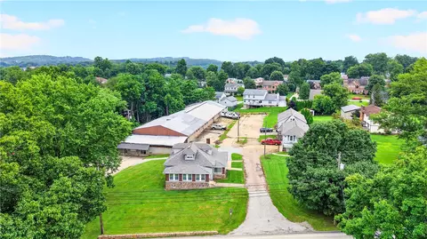 1365 Mount Pleasant Rd, Greensburg, PA 15601
