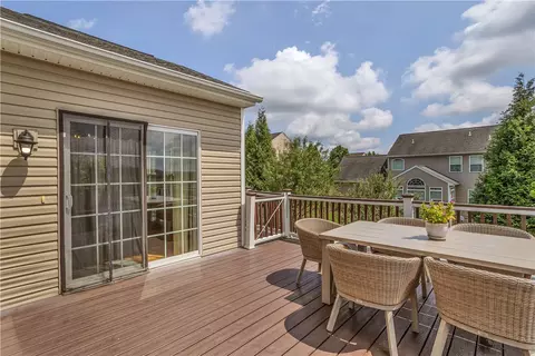 Exterior - 213 Windham Ln, Mars, PA 16046 photo 2 of 12