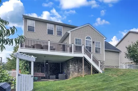 Exterior - 213 Windham Ln, Mars, PA 16046 photo 7 of 12