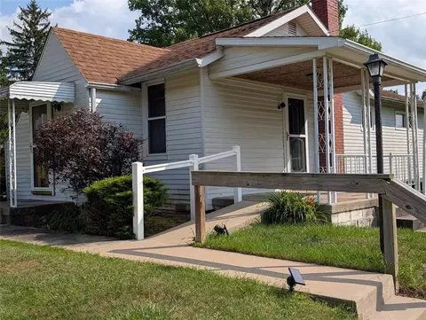 421 New Castle, Butler, PA 16001