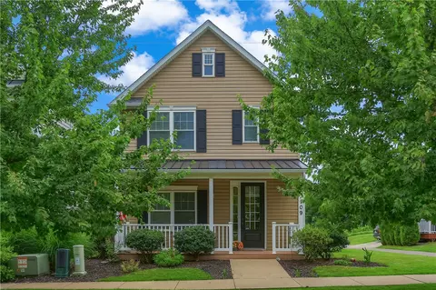 109 Bucktail Dr, Cranberry Township, PA 16066