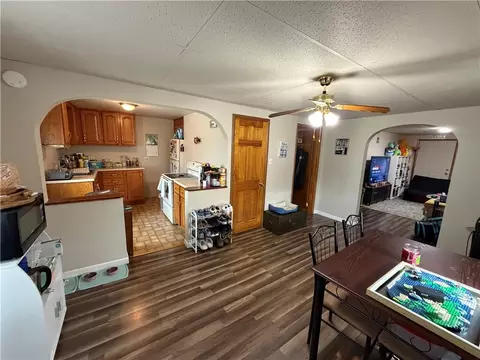 Entry Way - 204 12 Longfellow St, Vandergrift, PA 15690 photo 1 of 1