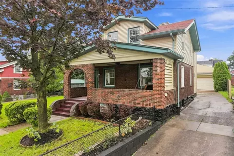 1221 Pocono St, Pittsburgh, PA 15218