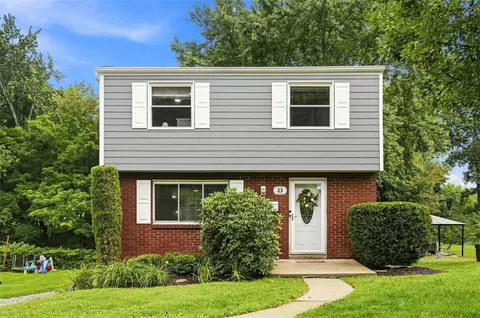 23 Pioneer Ave, Pittsburgh, PA 15229