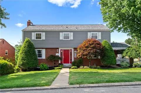1271 Cardinal Dr, Pittsburgh, PA 15243