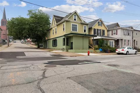 701 Mckean Ave, Charleroi, PA 15022