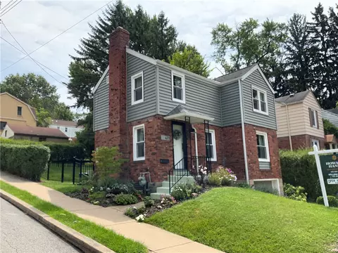 471 S Meadowcroft, Mt Lebanon, PA 15228