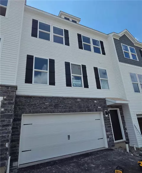 107 Laurel Hills Dr #634, Sarver, PA 16055
