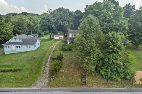 3755 Bakerstown Rd, Gibsonia, PA 15044