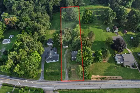 3755 Bakerstown Rd, Gibsonia, PA 15044