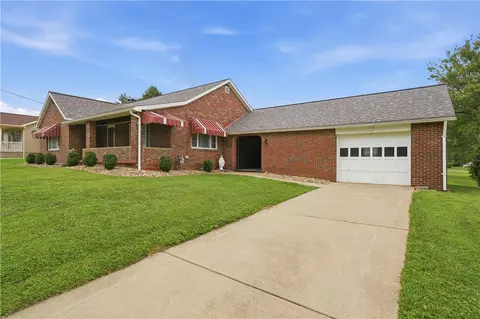 1414 Sunny Ave, New Castle, PA 16101