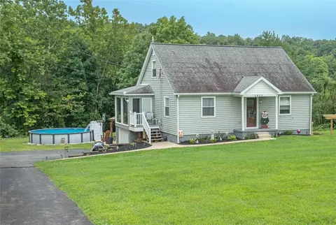 2015 Gay Ave, Greensburg, PA 15601