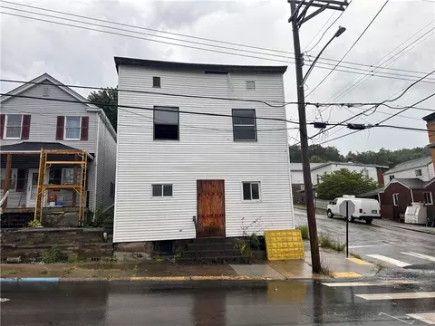 743 Indiana Ave, Glassport, PA 15045