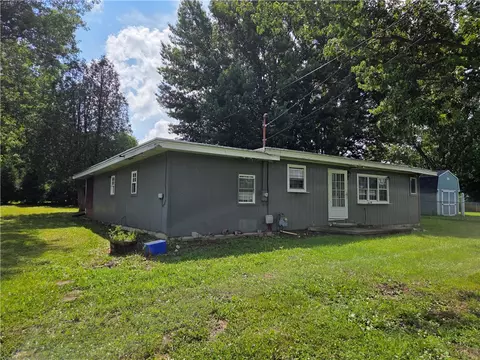 606 Scott Ave, Scottdale, PA 15683