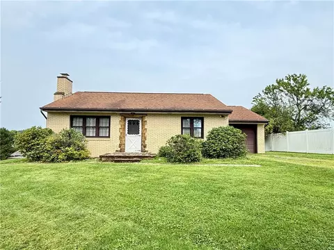 8321 E Van Buren Dr, Pittsburgh, PA 15237
