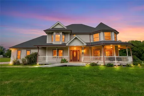 259 Center St, Carmichaels, PA 15320