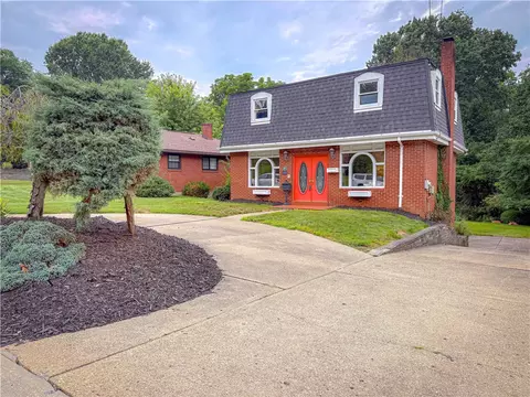 1496 Daleland Ave, Pittsburgh, PA 15220