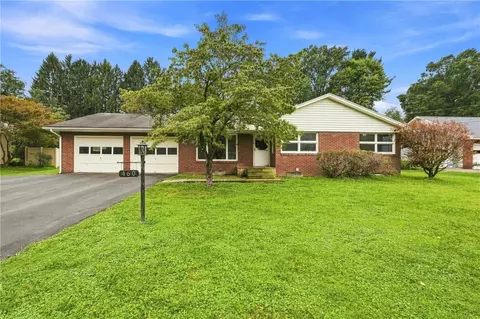 460 Collier Rd, Mercer, PA 16137