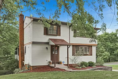 1852 Wallace, South Park, PA 15129