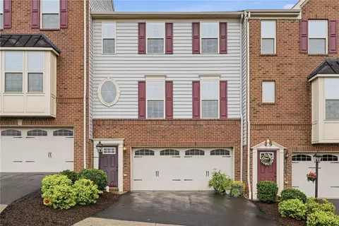 504 Aprilmae Way, Pittsburgh, PA 15237