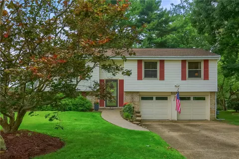 512 Greenwood Drive Ext, Cranberry Township, PA 16066