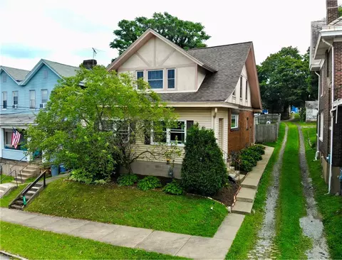 304 N 2nd St, Jeannette, PA 15644