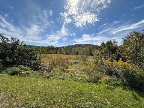 174 Lash Rd, Irwin, PA 15642 photo 9