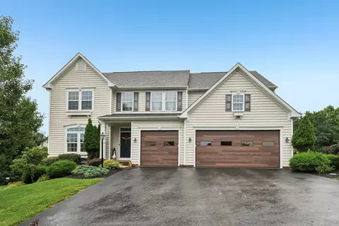 4040 Bentwood, Canonsburg, PA 15317