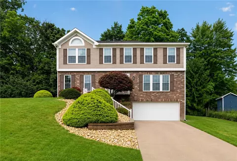 118 Diamondwood Ct, Bethel Park, PA 15102
