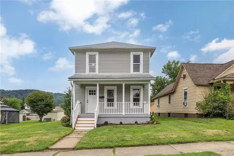 231 Arthur St, Zelienople, PA 16063
