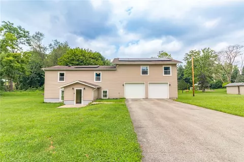 558 Market St, Bolivar, PA 15923