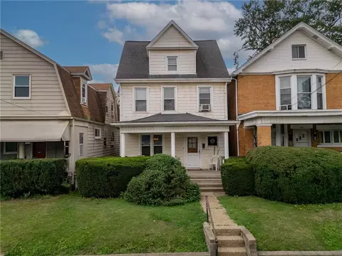 515 Maplewood Ave, Ambridge, PA 15003