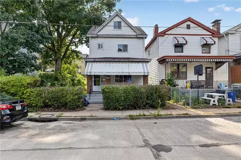 1630 Leolyn St, Pittsburgh, PA 15210