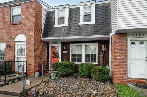 1965 Kirkby Dr, South Park, PA 15129