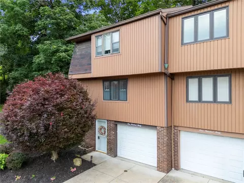 130 Freedom Dr N, Bridgeville, PA 15017