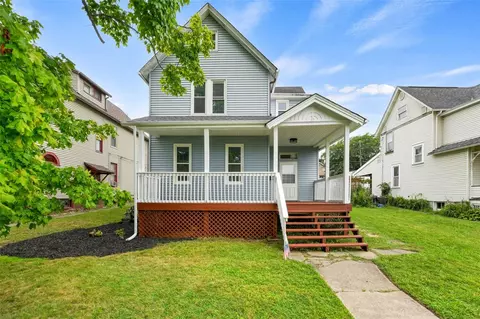 1522 Ridge Ave, Coraopolis, PA 15108