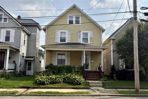 319 Wayne Ave, Ellwood City, PA 16117