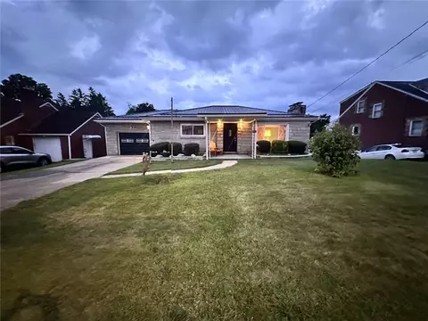 515 1st St, Canonsburg, PA 15317