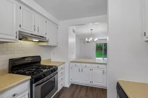 Kitchen - 136 Mosside, Seven Fields, PA 16046 photo 3 of 5