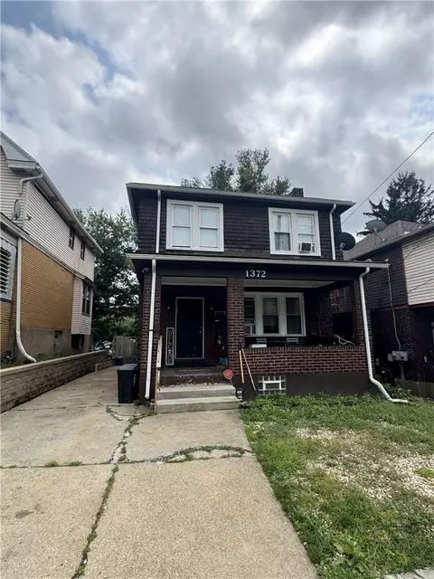 1372 Traymore Ave, Pittsburgh, PA 15221