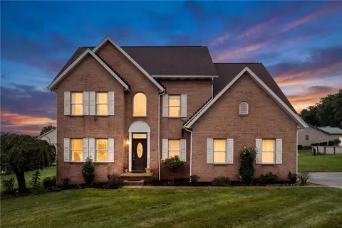1019 Kimberly Dr, Uniontown, PA 15401