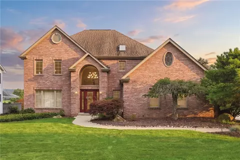 5012 Northfield Dr, Gibsonia, PA 15044