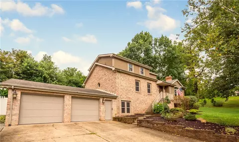 119 Mingo Circle Dr, Finleyville, PA 15332