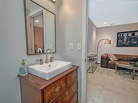 Bath - 575 E Vanderbilt, Mars, PA 16046 photo 5 of 5