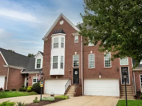 575 E Vanderbilt, Mars, PA 16046