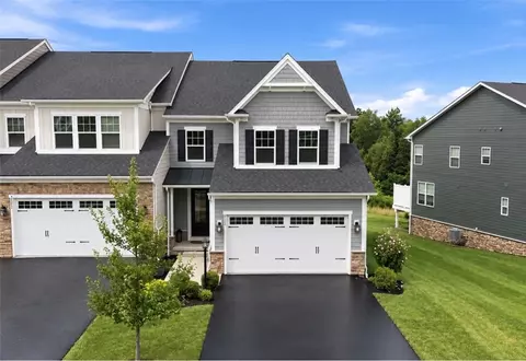 4205 Spruce Rd, Gibsonia, PA 15044