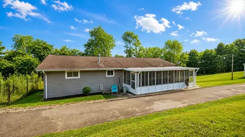 3456 Garvers Ferry Rd, Vandergrift, PA 15690