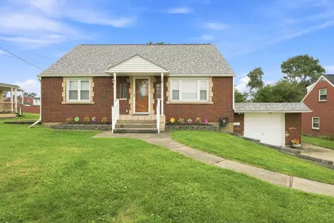 494 Lougeay, Pittsburgh, PA 15235