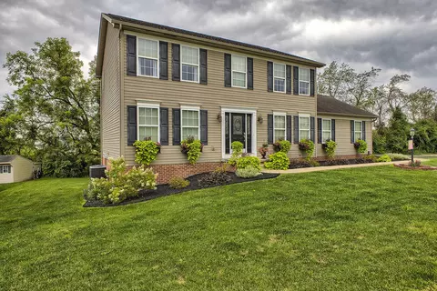 125 Ashton, Mount Pleasant, PA 15666